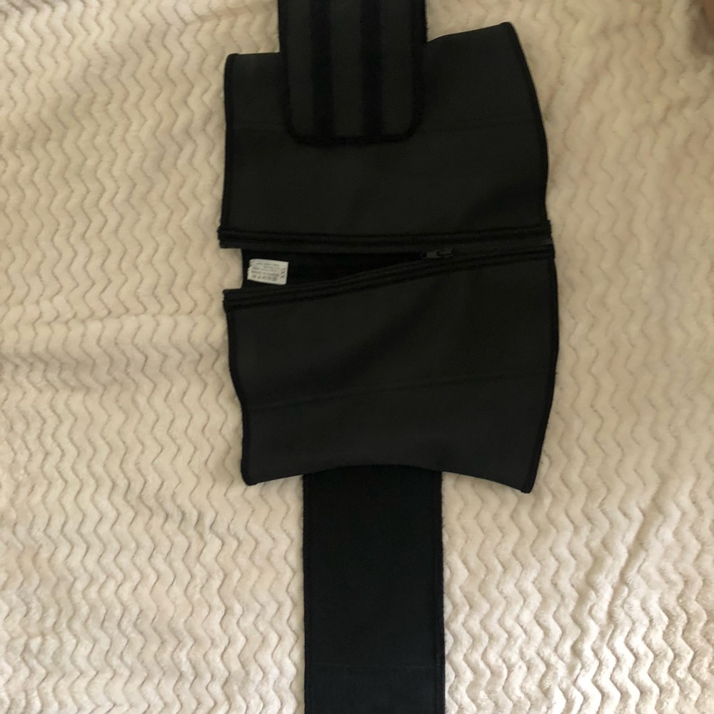 Super Latex  Hourglass Sweat Belt